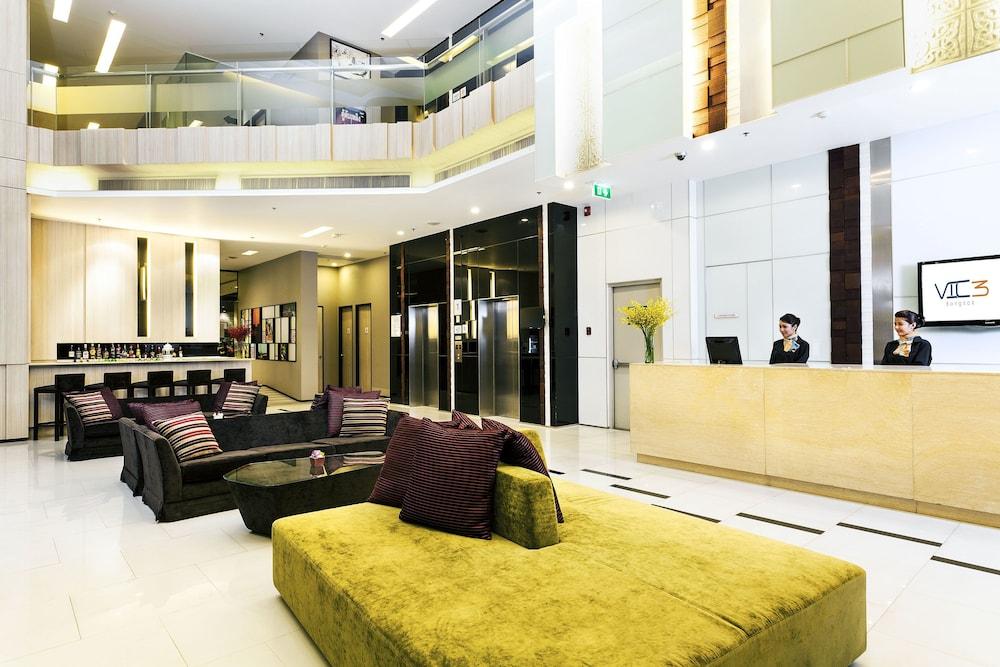 Vic 3 Bangkok Hotel Экстерьер фото